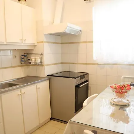 By The Sea * Nikiana